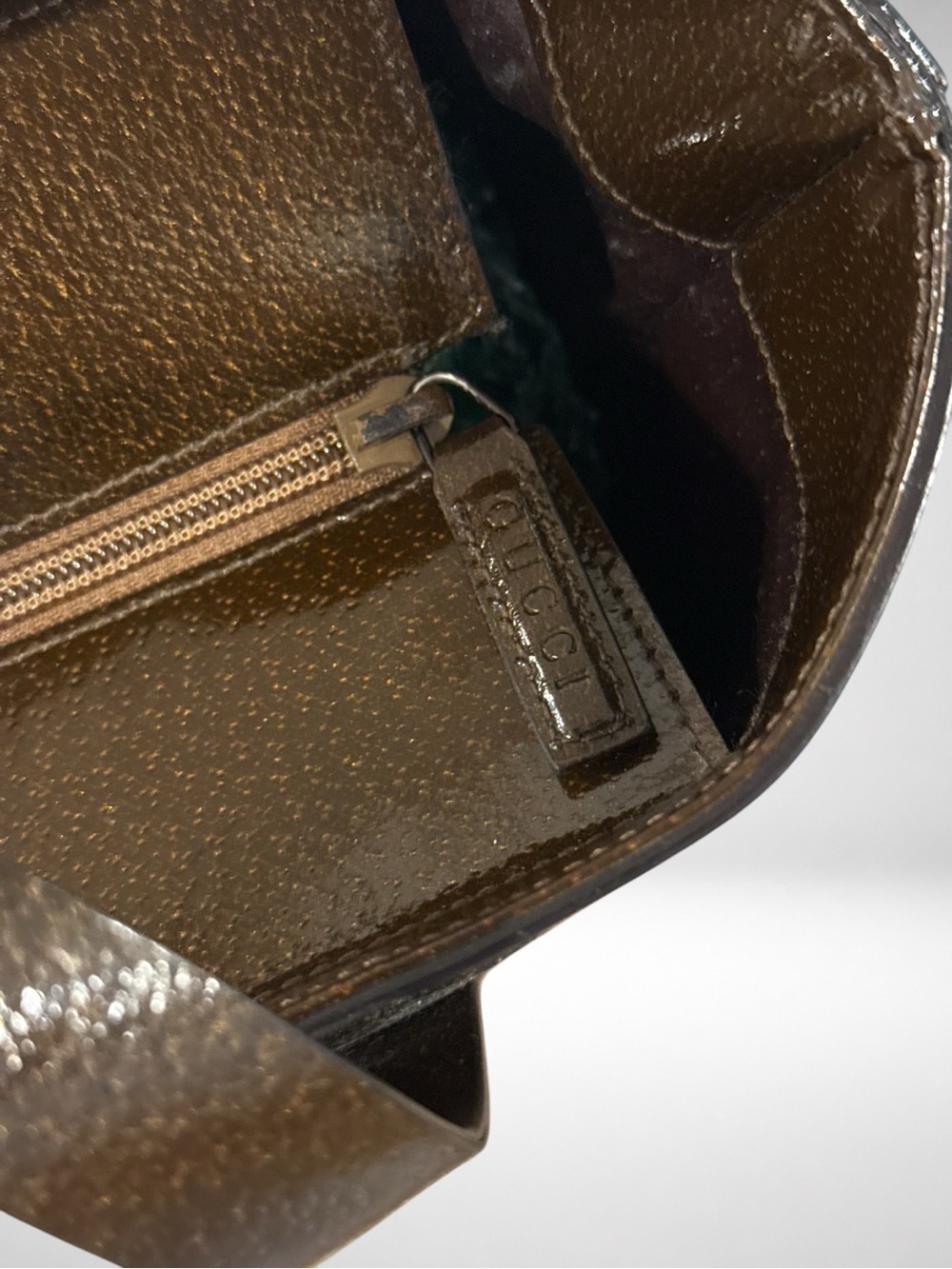 Gucci Authentic Vintage Brown Glossy Patent Leather Tote Hand Shoulder Bag - Picture 12 of 16